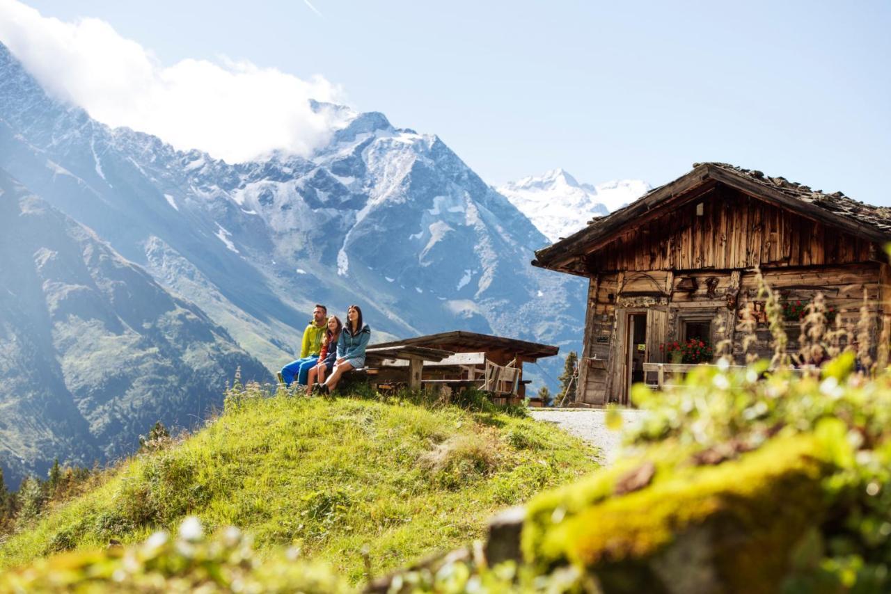 Ferienhaus Gipfelblick Neustift im Stubaital Exteriör bild