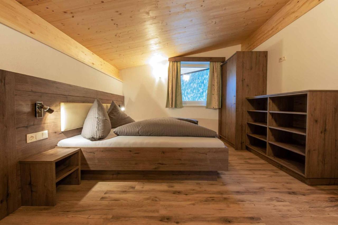 Ferienhaus Gipfelblick Neustift im Stubaital Exteriör bild