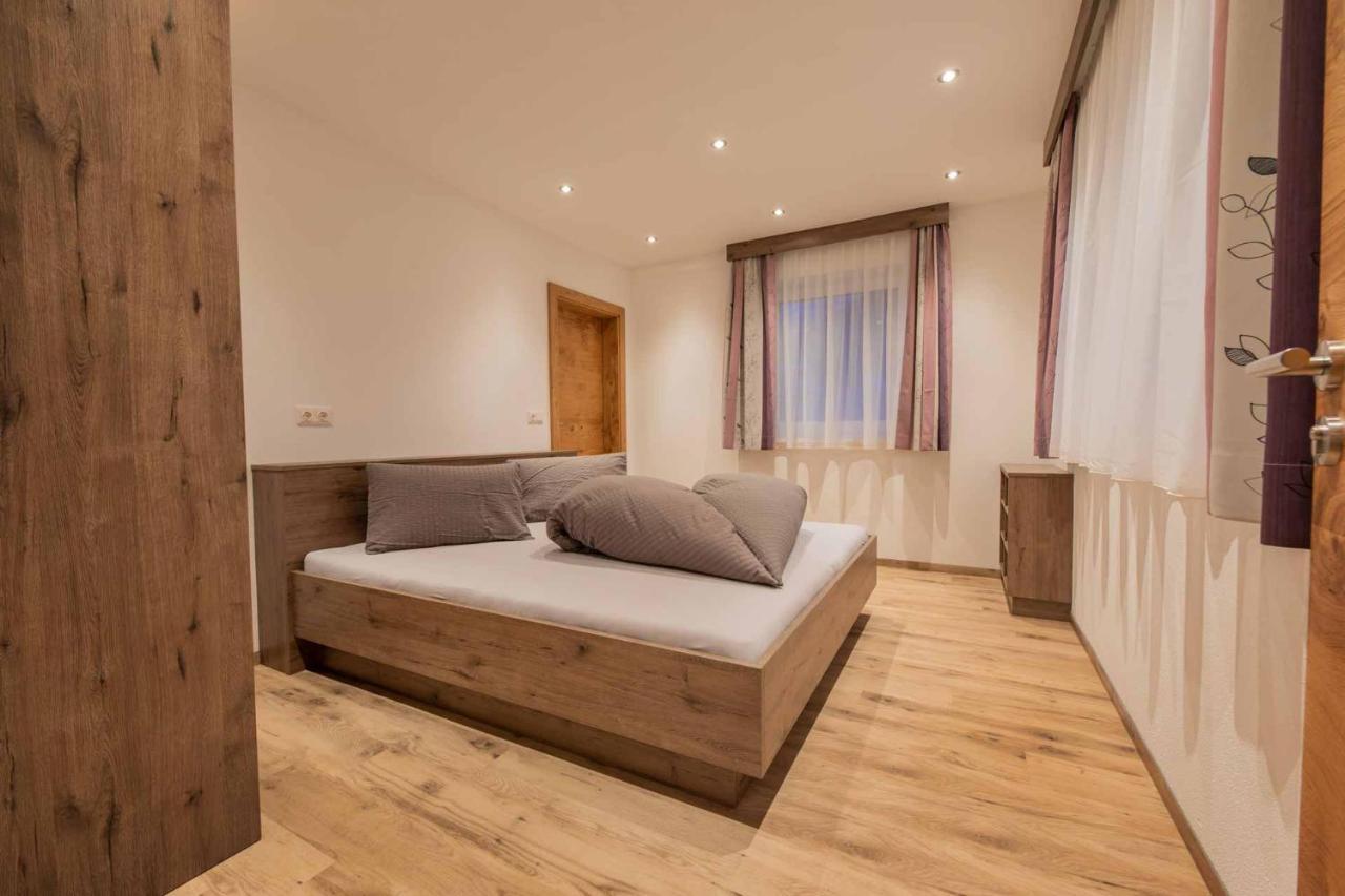 Ferienhaus Gipfelblick Neustift im Stubaital Exteriör bild